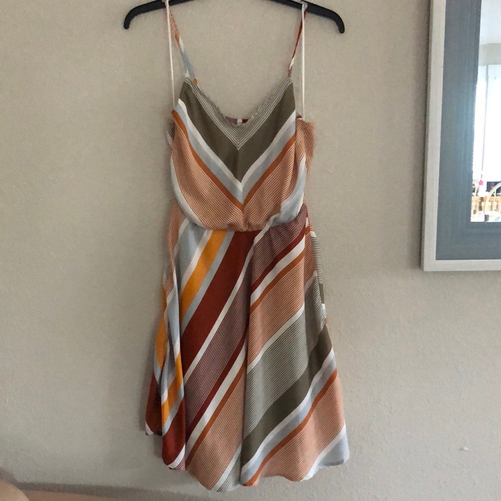 Lauren Conrad Dress size 4